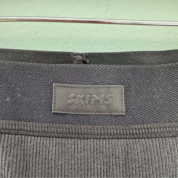 SKIMS Cotton Rib Legging - Picture 14 of 16